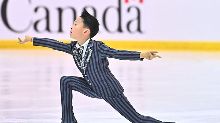 DOI-_0001_Ballroom Figure Skating